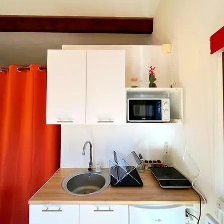 Maisonette Bezouce, Calme Et Accueillant *