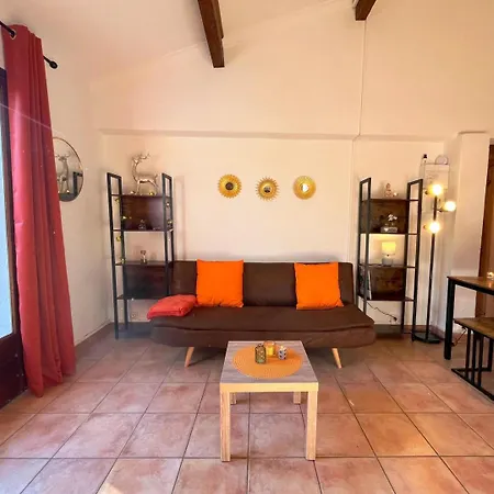 Maisonette Bezouce, Calme Et Accueillant *