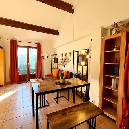 Maisonette Bezouce, Calme Et Accueillant * Bezouce